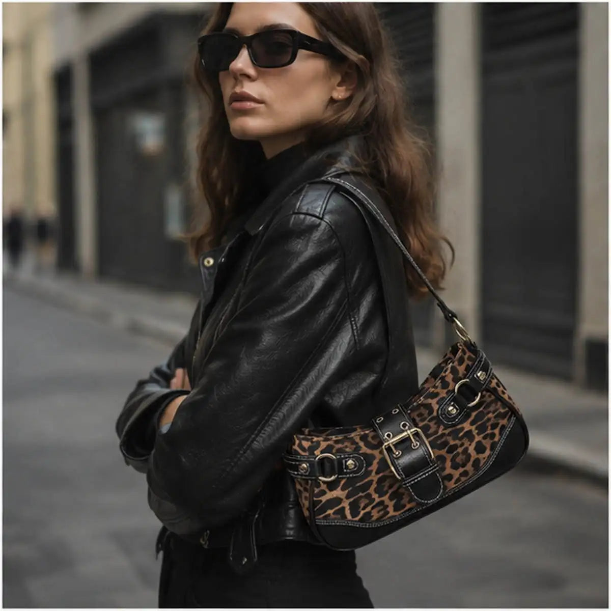 Womens Retro Buckle Underarm Shoulder Bag With Zipper